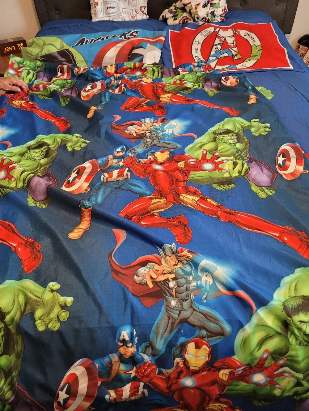 Marvel Avengers Twin Comforter Set And Curtains